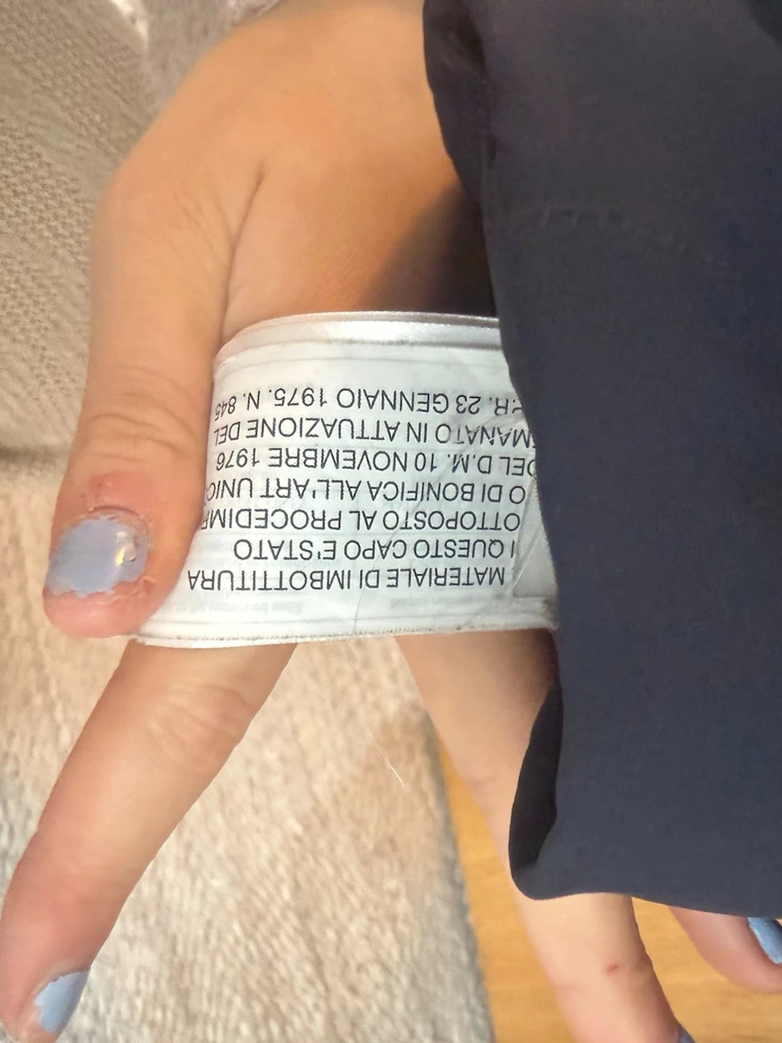 Svart vindjacka från Helly Hansen L - 4