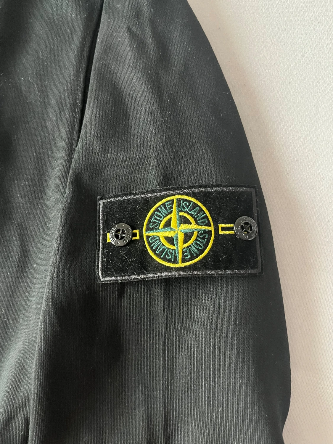 Black Istone island - 1