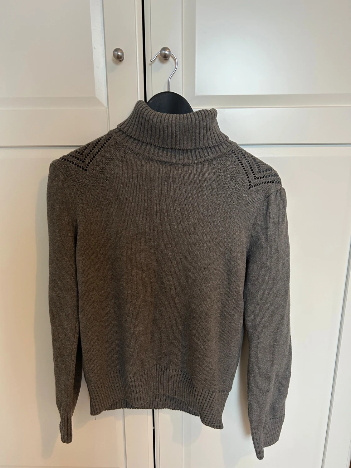 Grå polotröja - 2