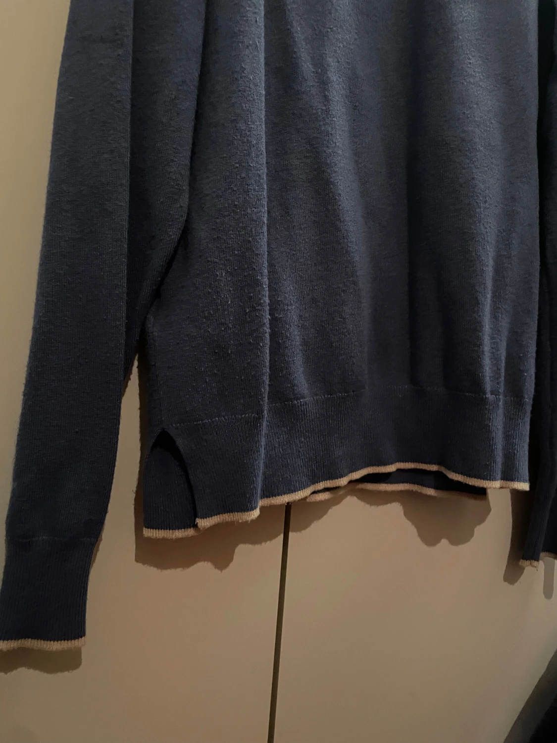 Blå stickad tröja från Trussardi - 3