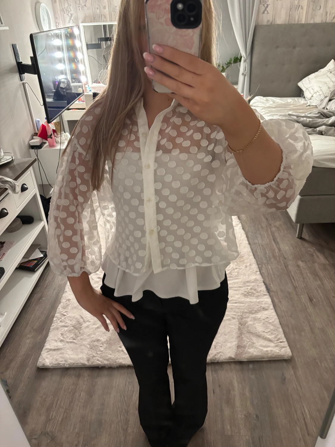 Vit prickig blus från Zara - 1