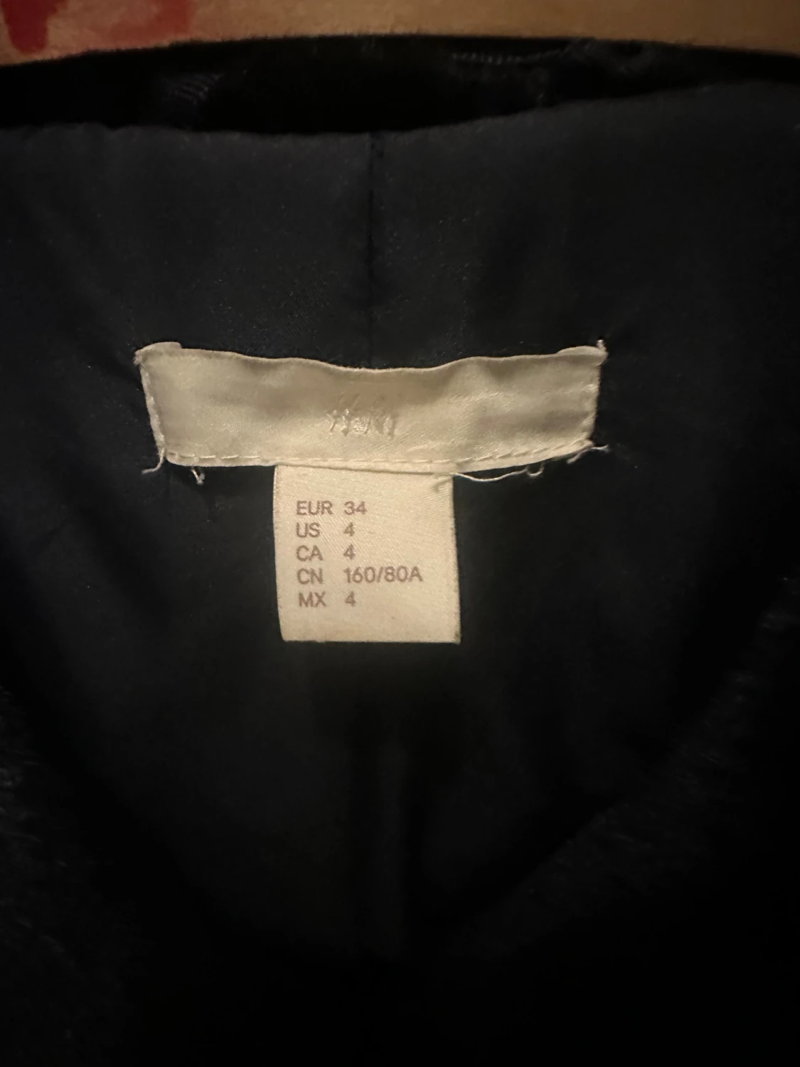 Svart pälsjacka från H&M strl 34 - 2