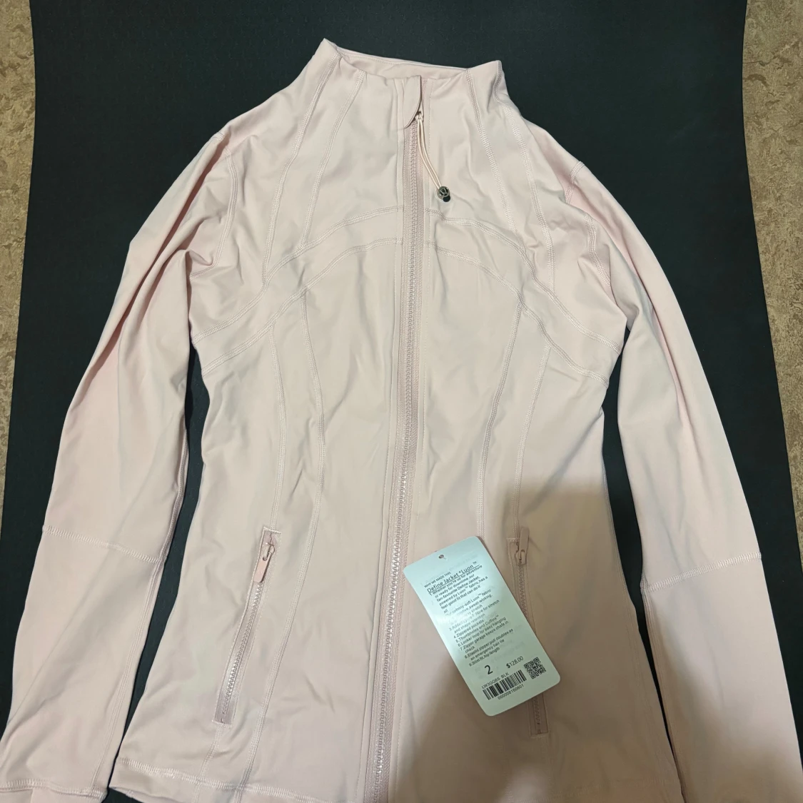 Lululemon define jacka