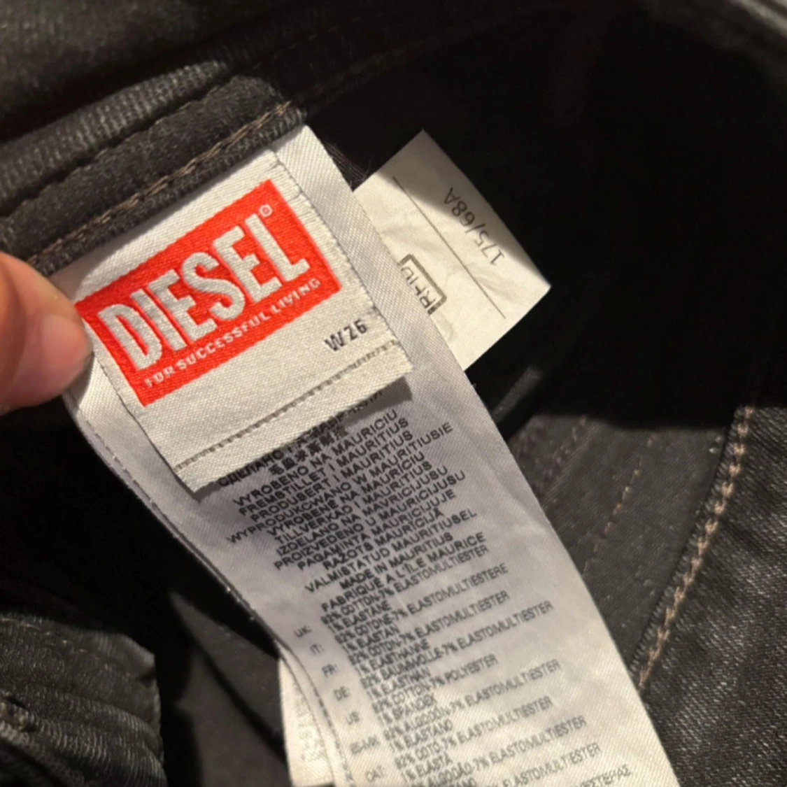 Svarta bootcut jeans från Diesel - 2
