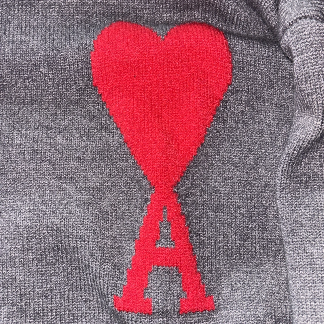 Grå stickad tröja från Ami Paris - 1