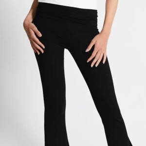 Svarta yoga pants - Svarta yoga pants från lager 157, ej använda