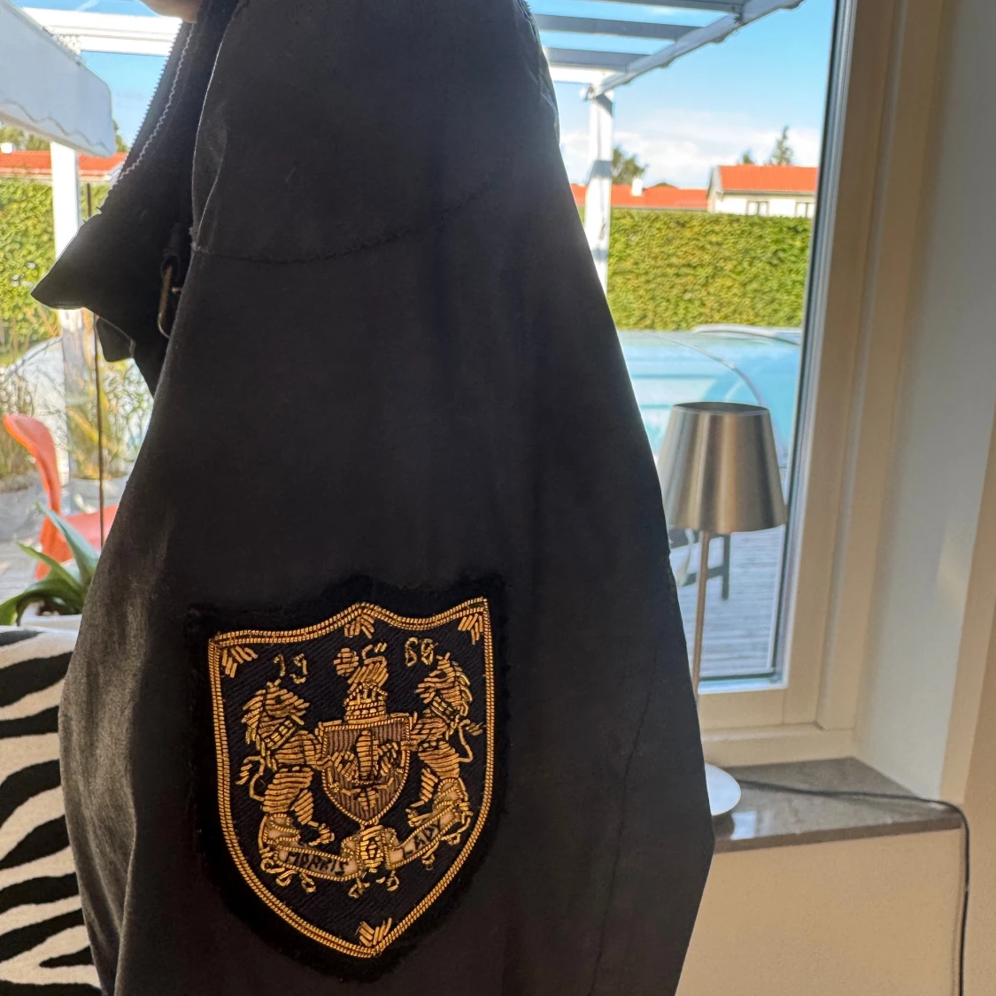 Svart jacka med bälte från Morris Lady - 4