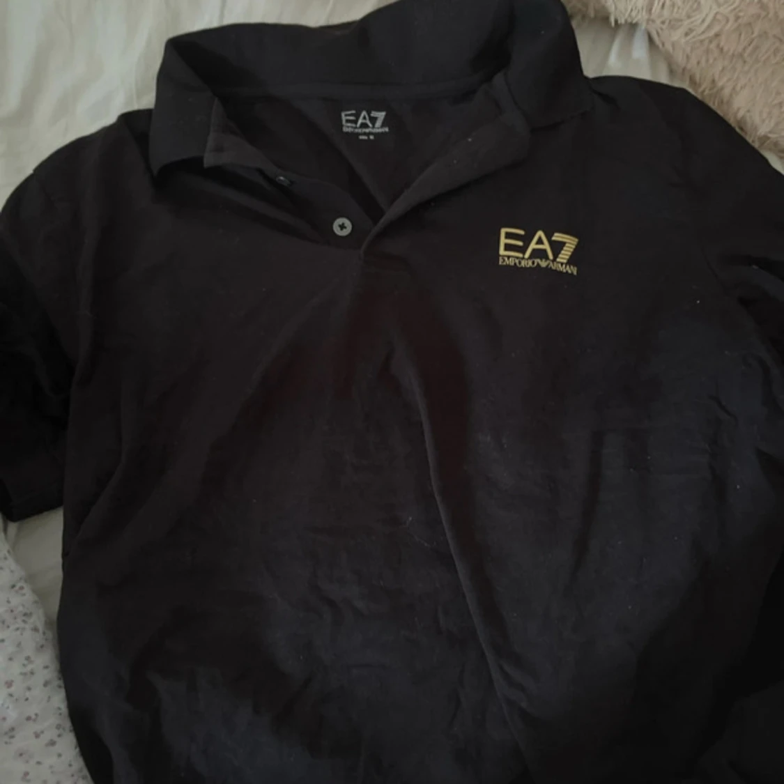 Svart EA7 Emporio Armani pikétröja M