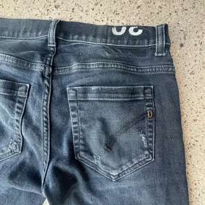 Dondup jeans - Italienska kvalitets jeans. Mycket bra skick. Öppen för byten. Hör av vid frågor 