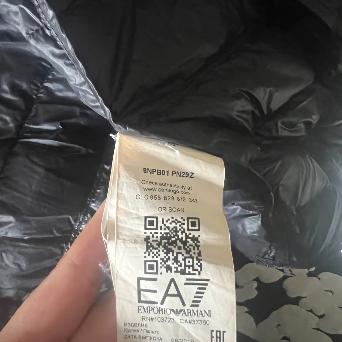 Svart pufferjacka från EA7 Armani - 2