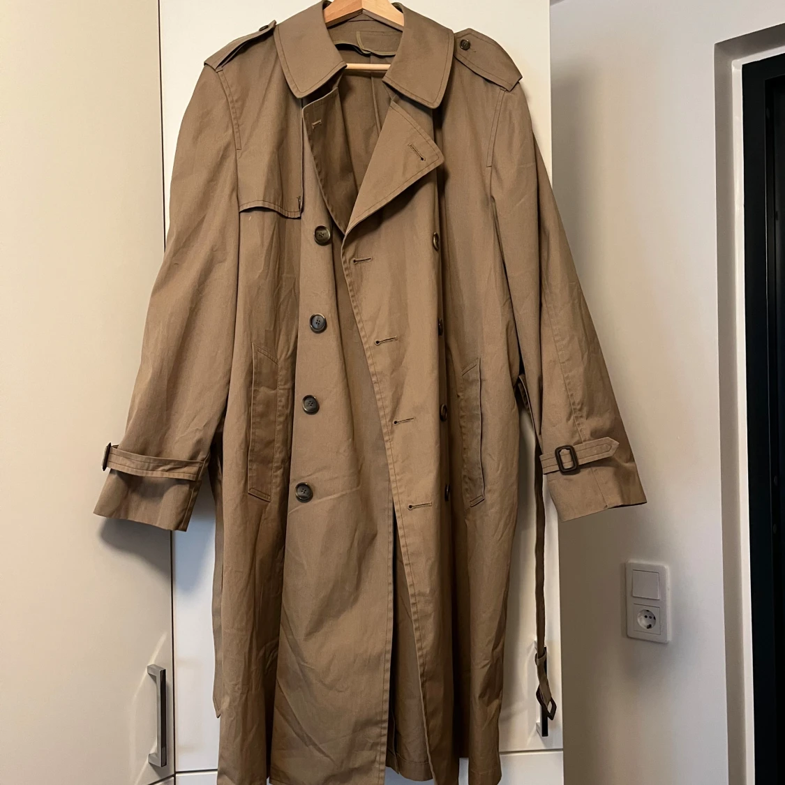 Beige trenchcoat 