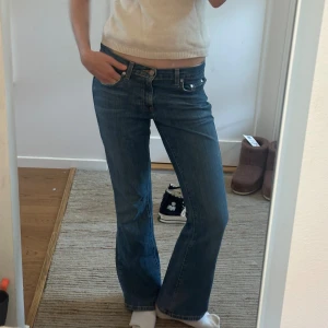 Bootcut Calvin Klein jeans - Supersnygga Calvin Klein jeans köpta i Nyc☀️