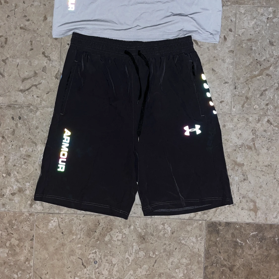 Grå Under Armour träningsset - 2