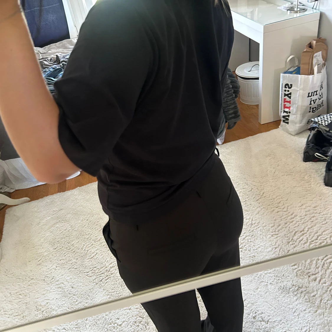 Svarta kostymbyxor med rak passform - 1