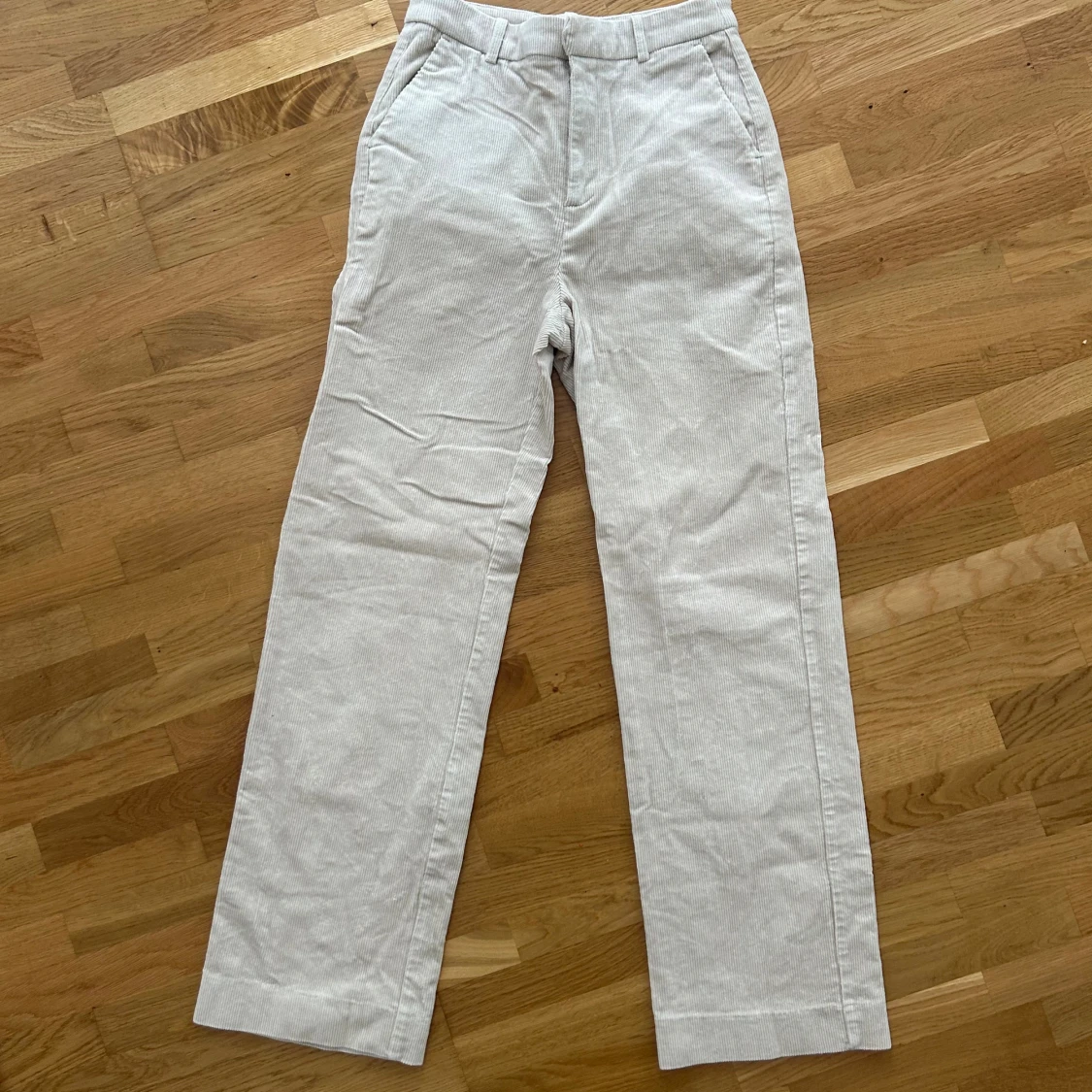 Beiga manchesterbyxor med raka ben - 2