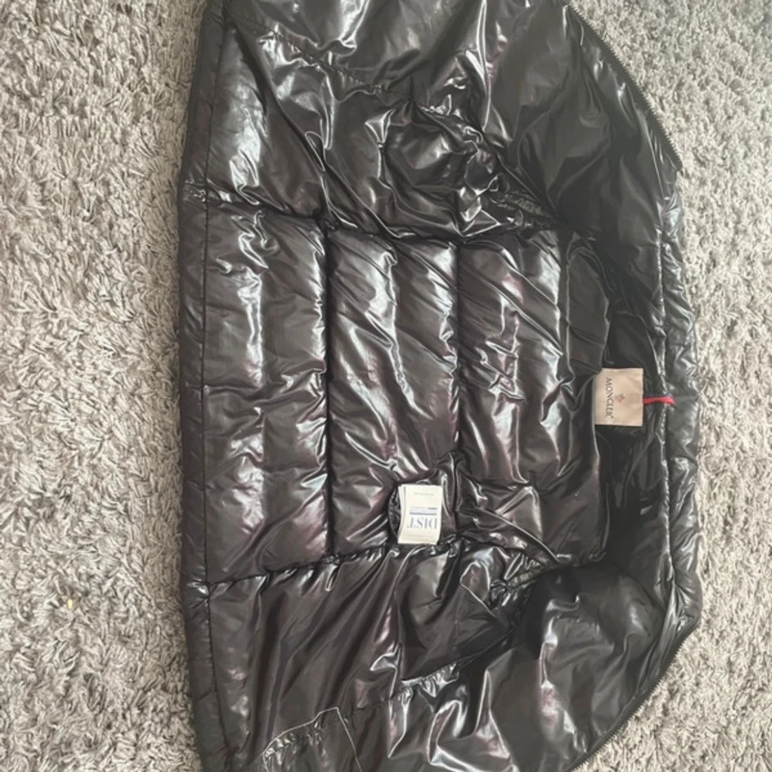 Svart dunväst från Moncler - 1