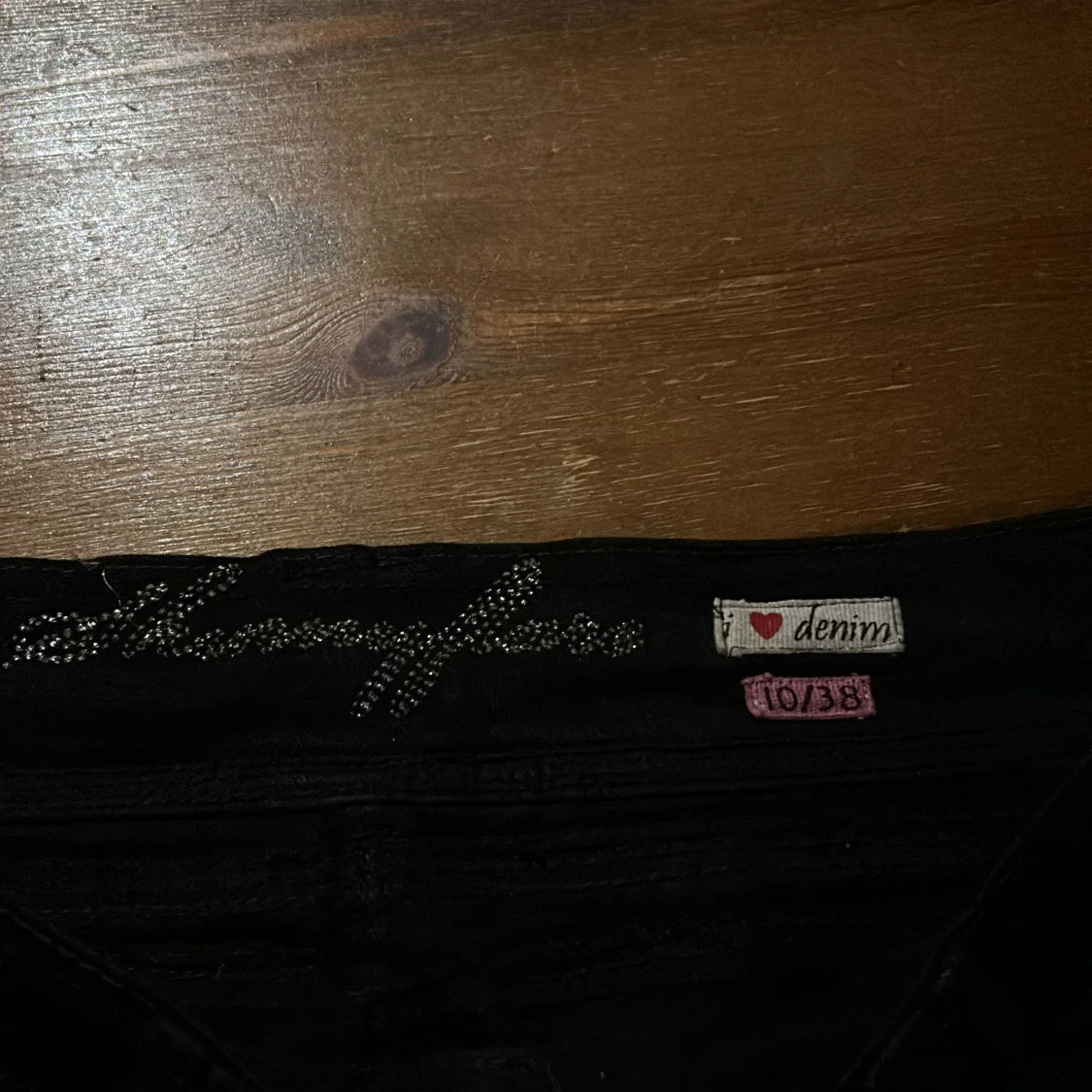 Svarta bootcut jeans från Honeyface - 2