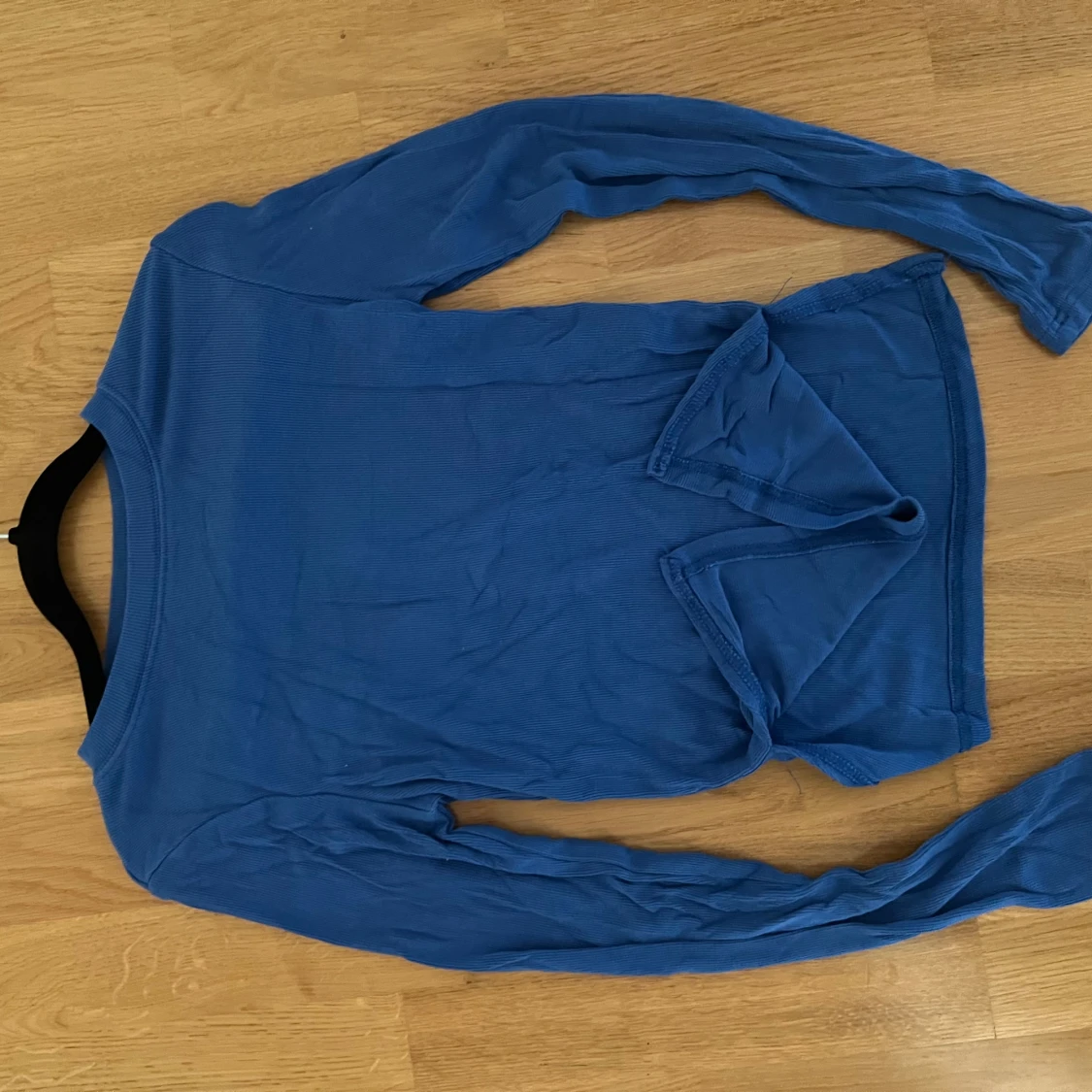 Blå ribbad långärmad tröja - 4