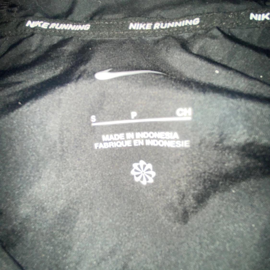 Svart Nike vindjacka  - 3