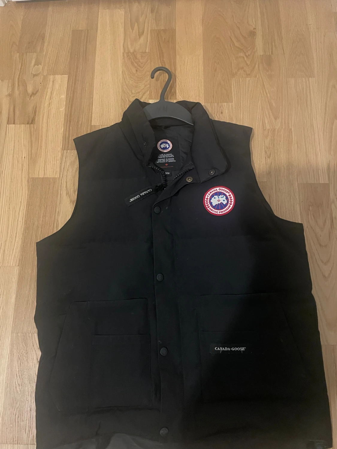 Svart dunväst från Canada Goose M - 3