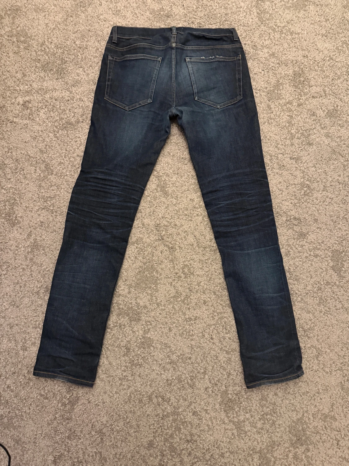 Mörkblå  jeans från Acne Studios - 2