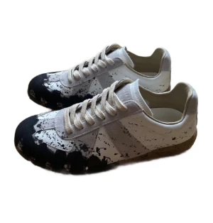 Maison Margiela - Säljer ett par fräscha masion margiela gats! Nästan aldrig använda skick 10/10👍 Passar även 43 1;