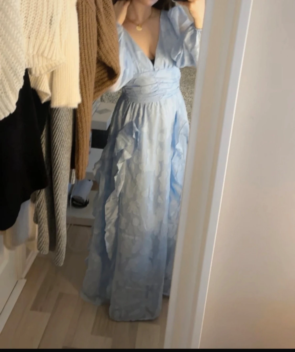 Blå långklänning  - 1