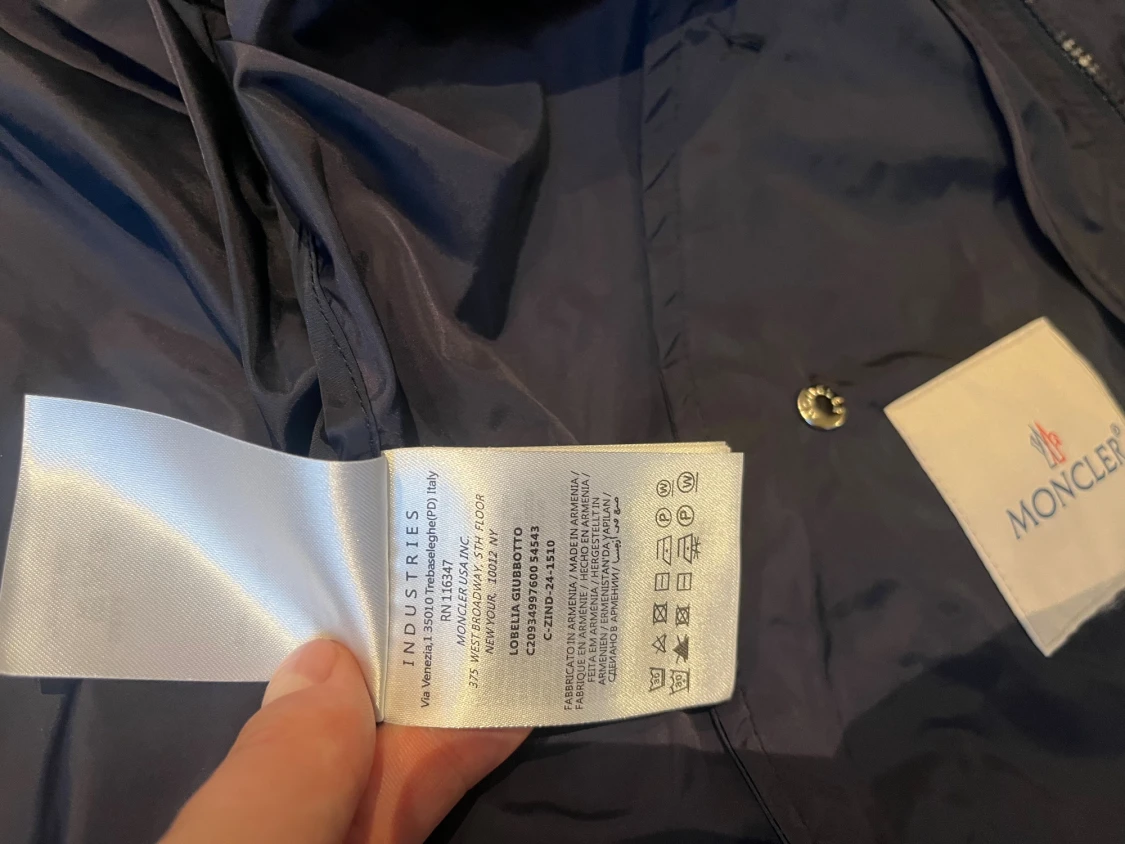 Mörkblå vindjacka från Moncler - 4