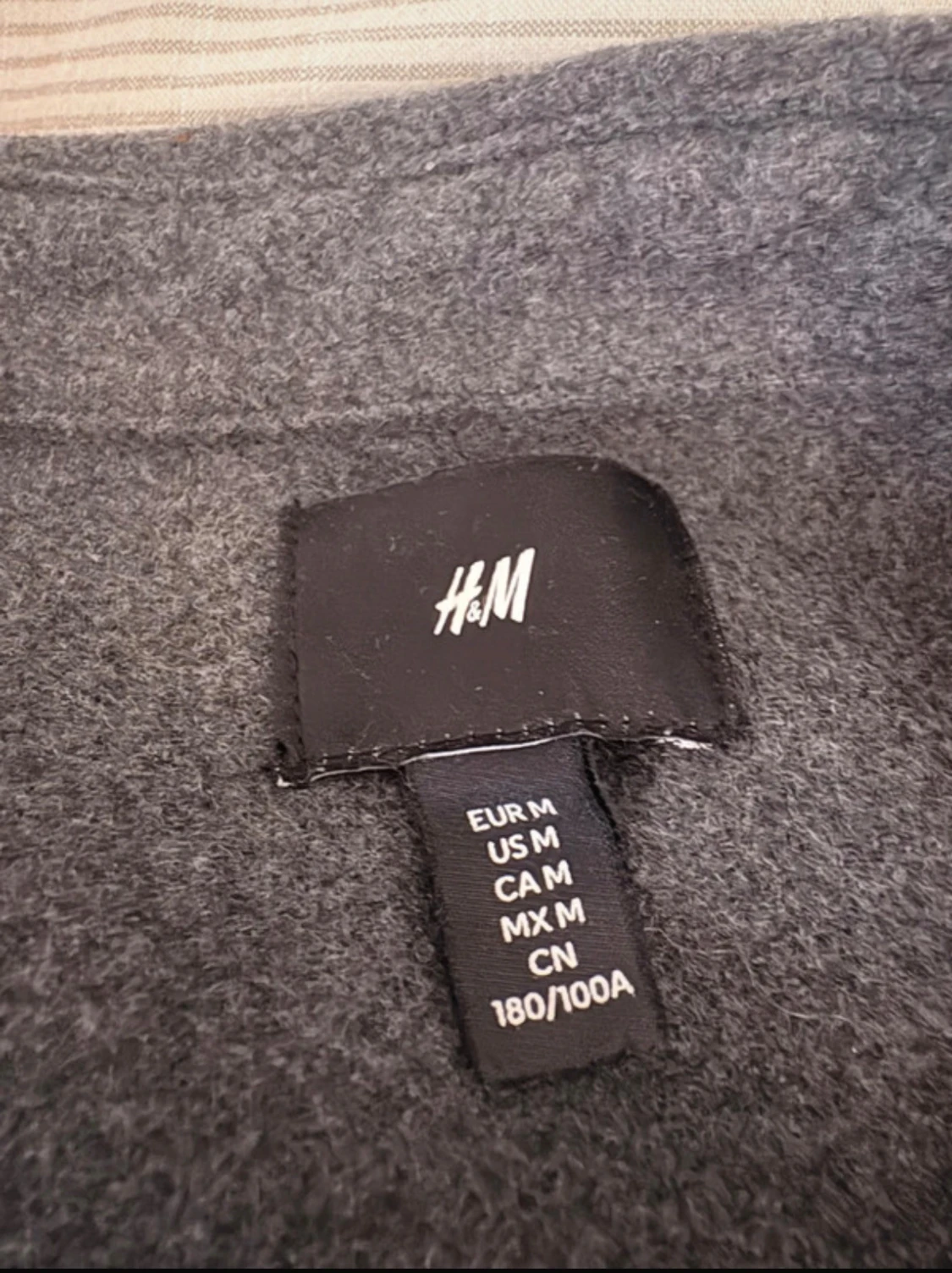 Mörkgrå overshirt från H&M - 1