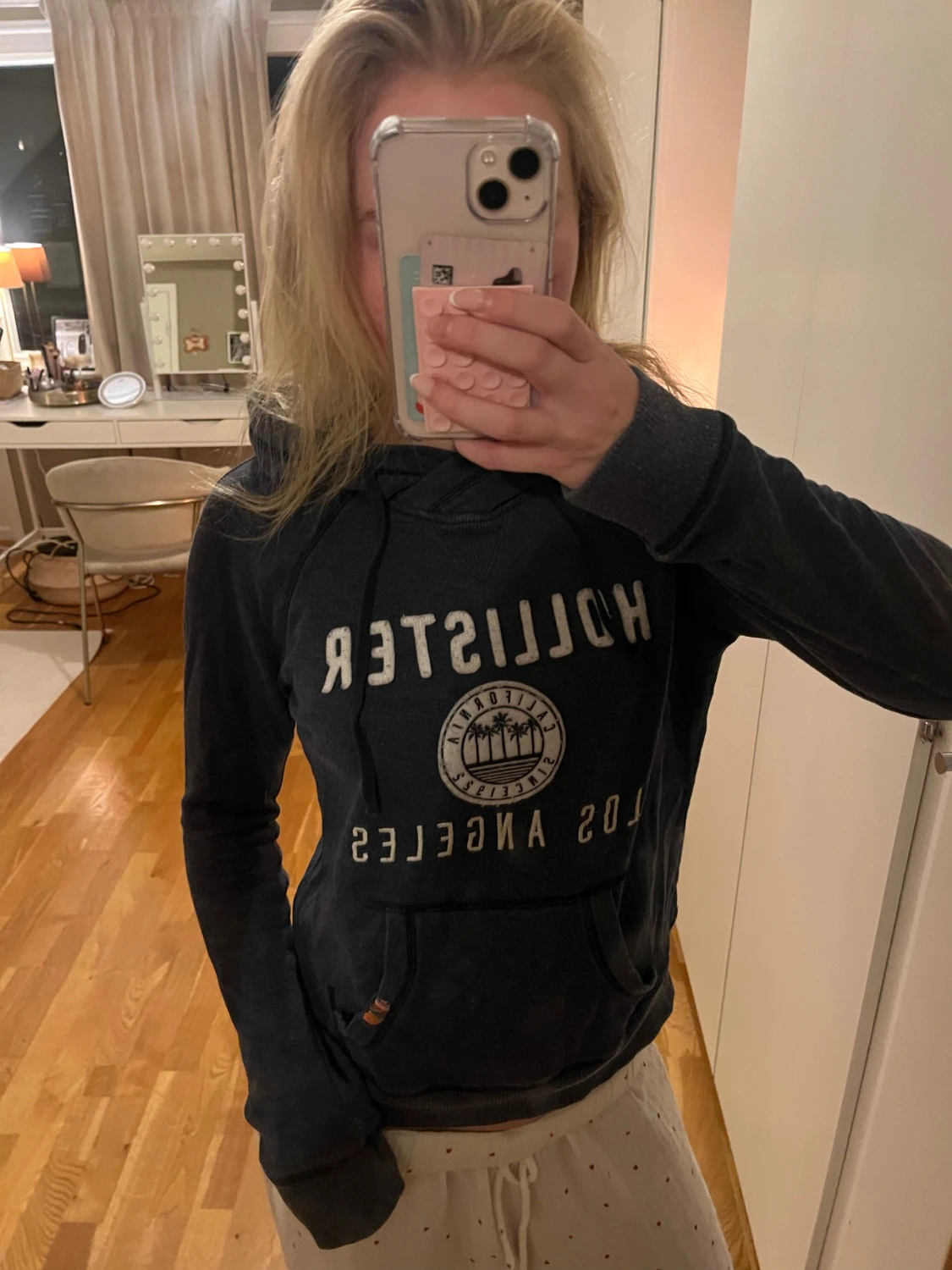 Hollister hoodie - 1