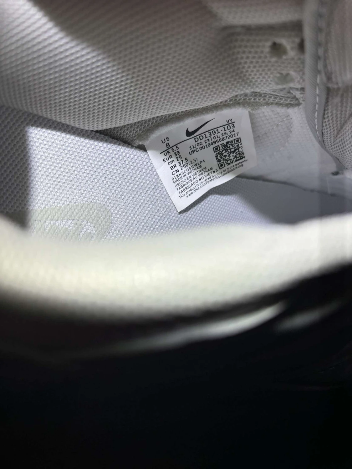 Nike Dunk Low vit/grå sneakers - 4