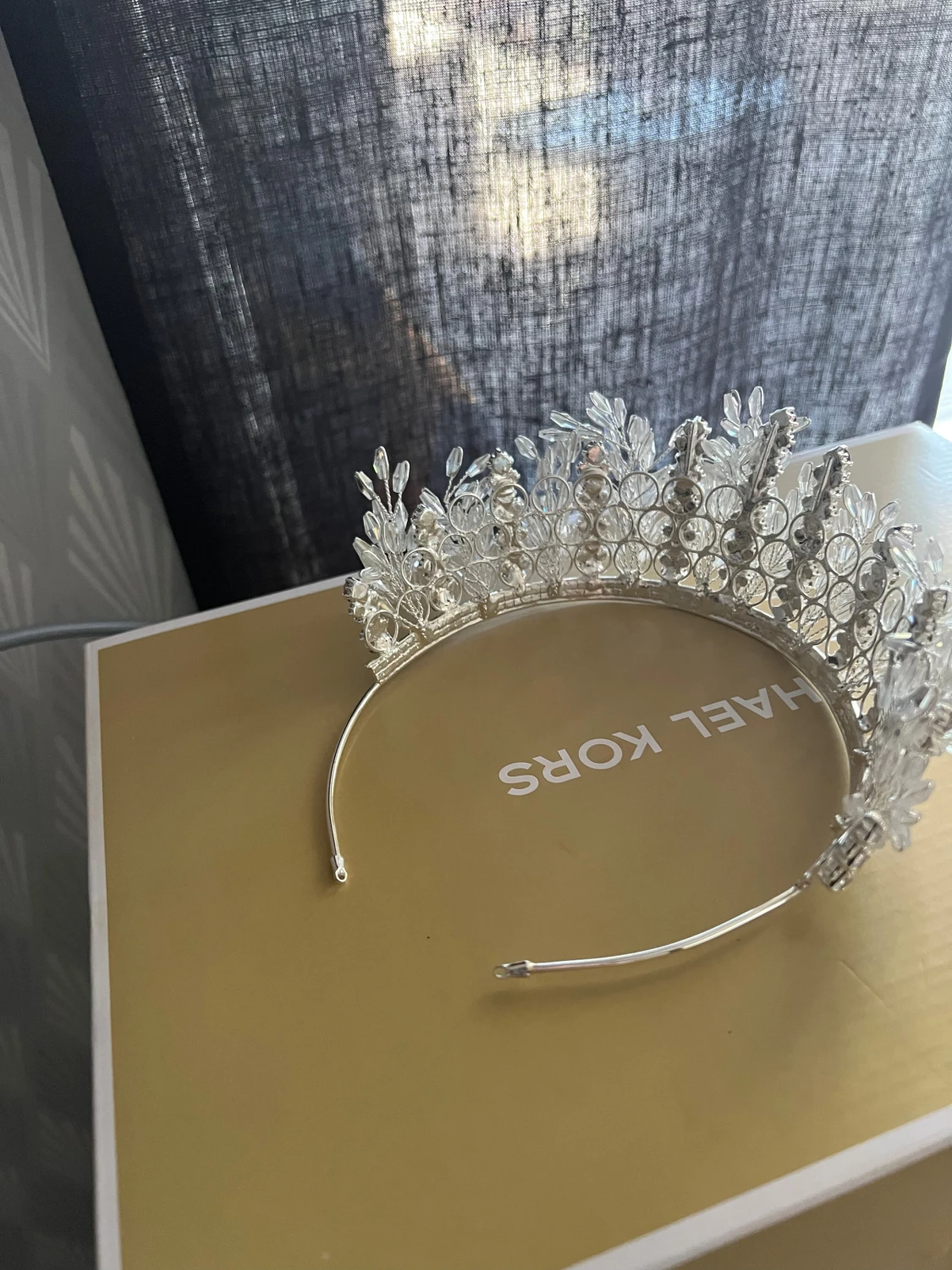 Glittrigt diadem med kristaller - 5