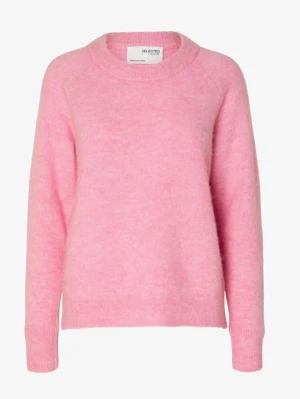 Rosa stickad tröja från Selected Femme - Mysig rosa stickad tröja från Selected Femme i storlek XS. Tröjan har rund halsringning och långa ärmar med ribbade muddar. Perfekt för att hålla sig varm under kyliga dagar och har en mjuk känsla mot huden.