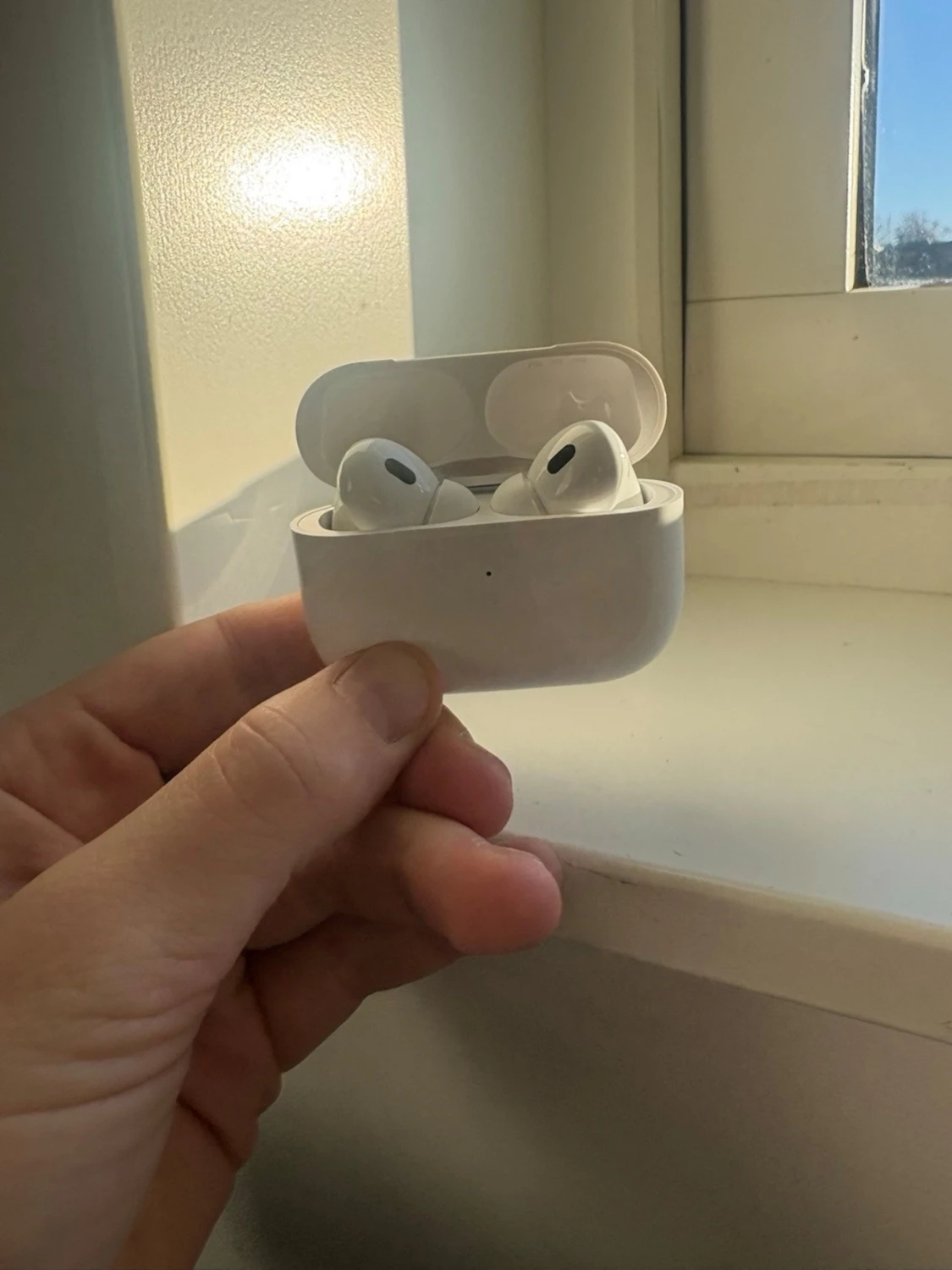 AirPods Pro (2nd generation) med MagSafe-laddningsetui (USB-C) - 3