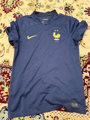 Fotbollströja  - Griezmann äkta 