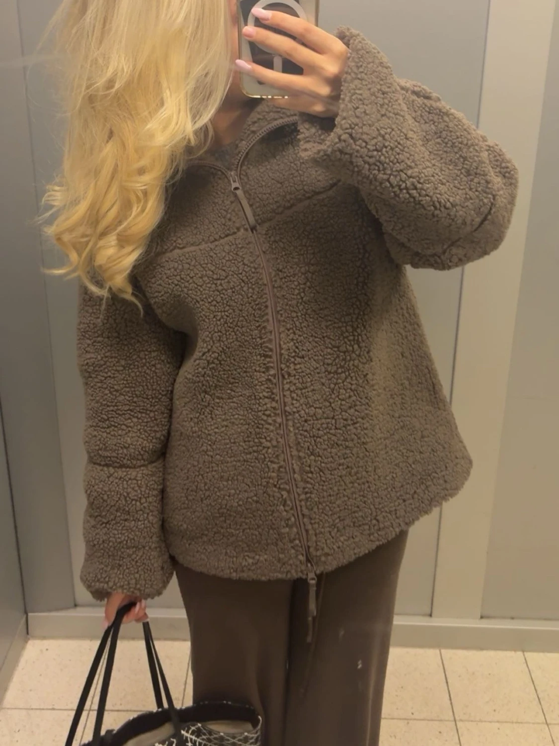 Brun teddyjacka med dragkedja - 1