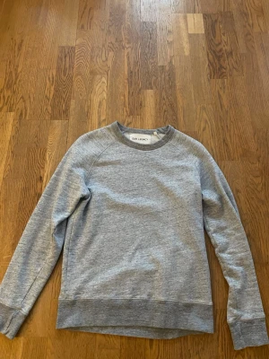 Our legacy tröja - Our legacy tröja Väldigt bra skick / Storlek S Mått: Längd: 66 cm Bröstvidd: 50 cm