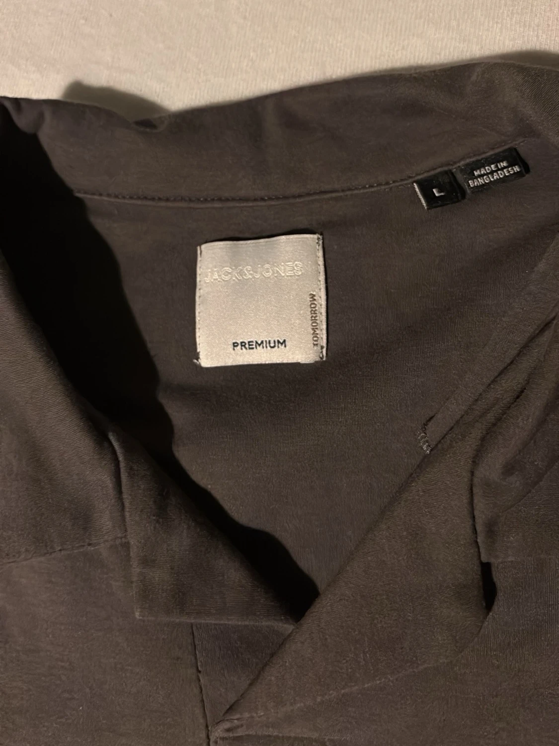 Svart polotopp från Jack & Jones - 1