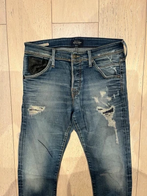 Jack & Jones jeans - Skick: 9/10 | modell: slim fit / Glenn 