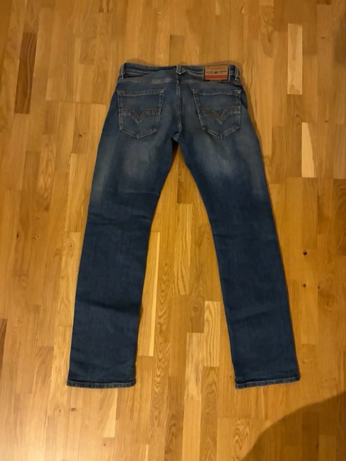 Blå Diesel jeans straight fit - 1