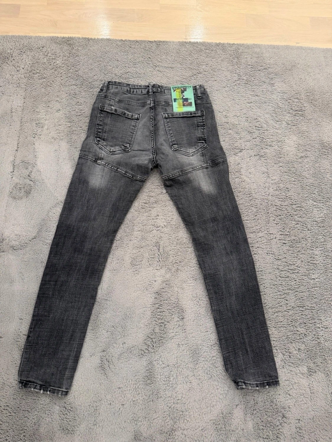 Grå jeans från dsquared  - 3