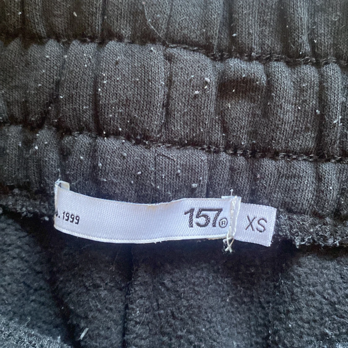 Svarta mjukisbyxor från 157 XS - 2