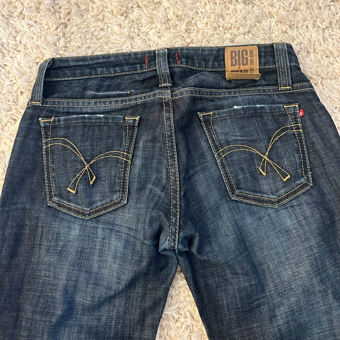 Blå bootcut jeans från Big Star - 3