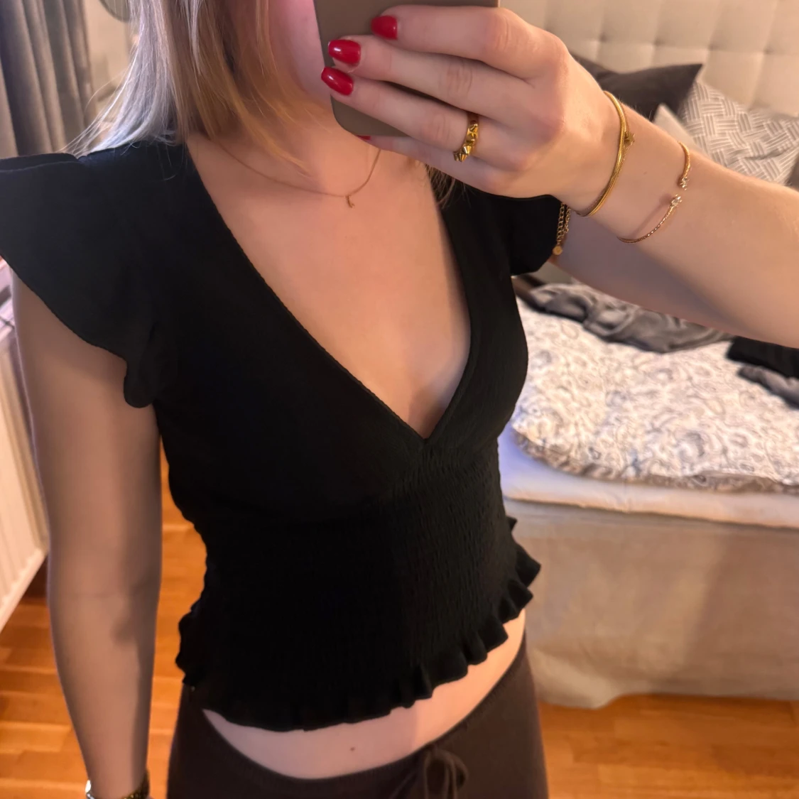 Tight volang topp Gina Tricot - 1