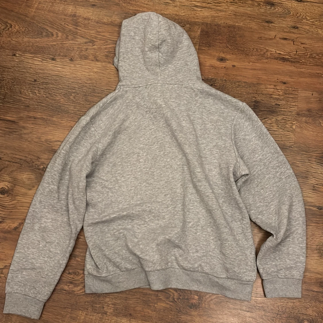 Grå hoodie från Jack & Jones - 3