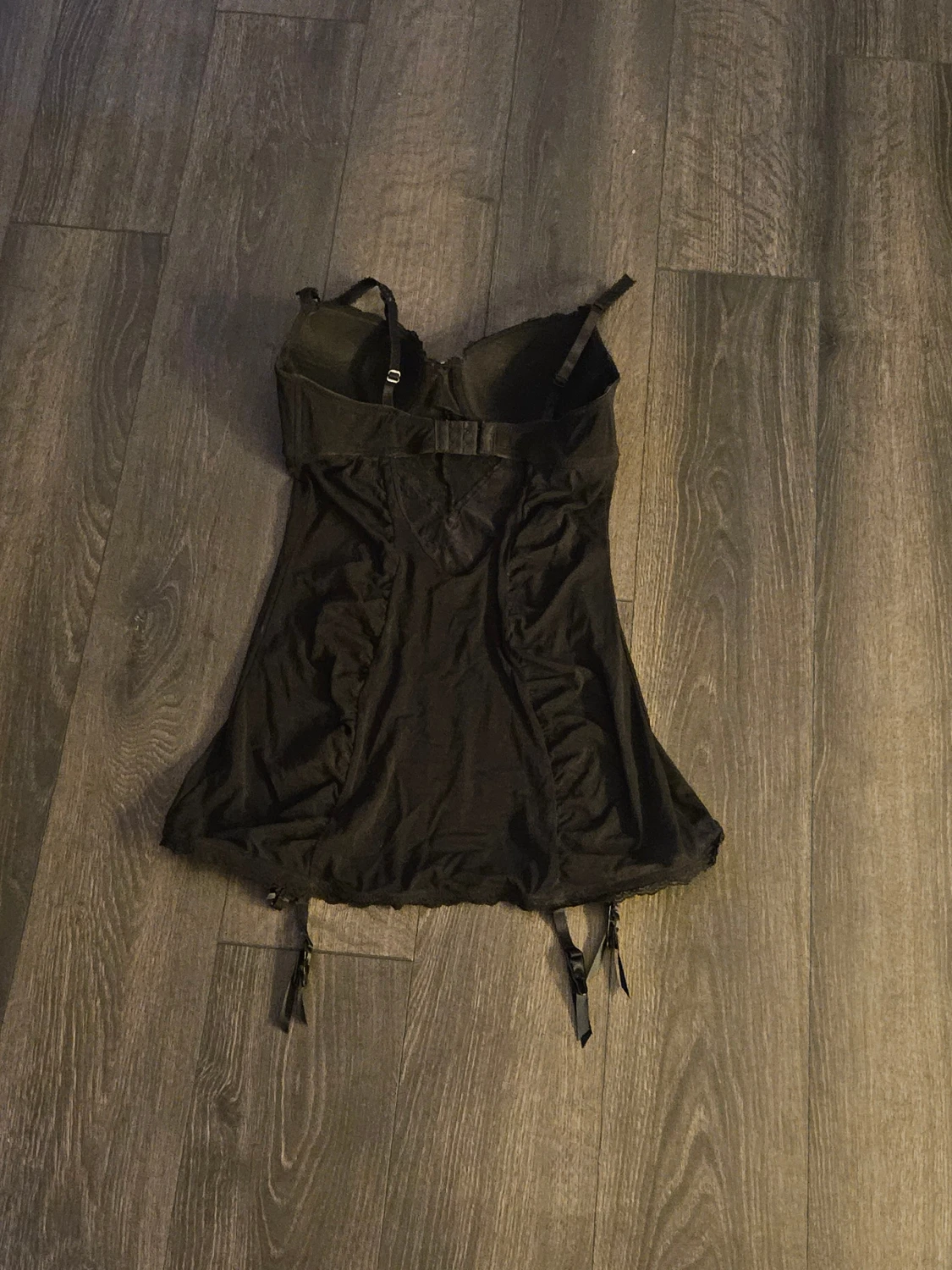 Svart spetsklänning från Hunkemöller - 2