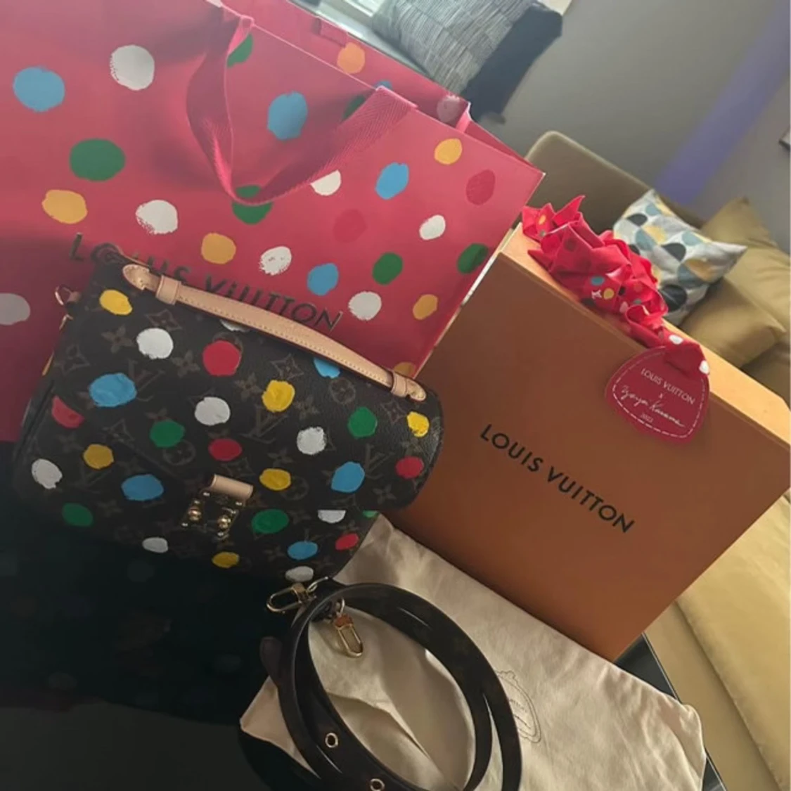  Louis Vuitton x Yayoi Kusama Pochette Métis handbag