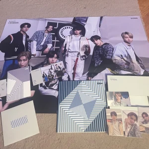 Enhypen border carnival  - Säljer nu min Enhypen border carnival album, allt på bilden ingår, kommer även med ett extra photocard, priset kan diskuteras🫶💕