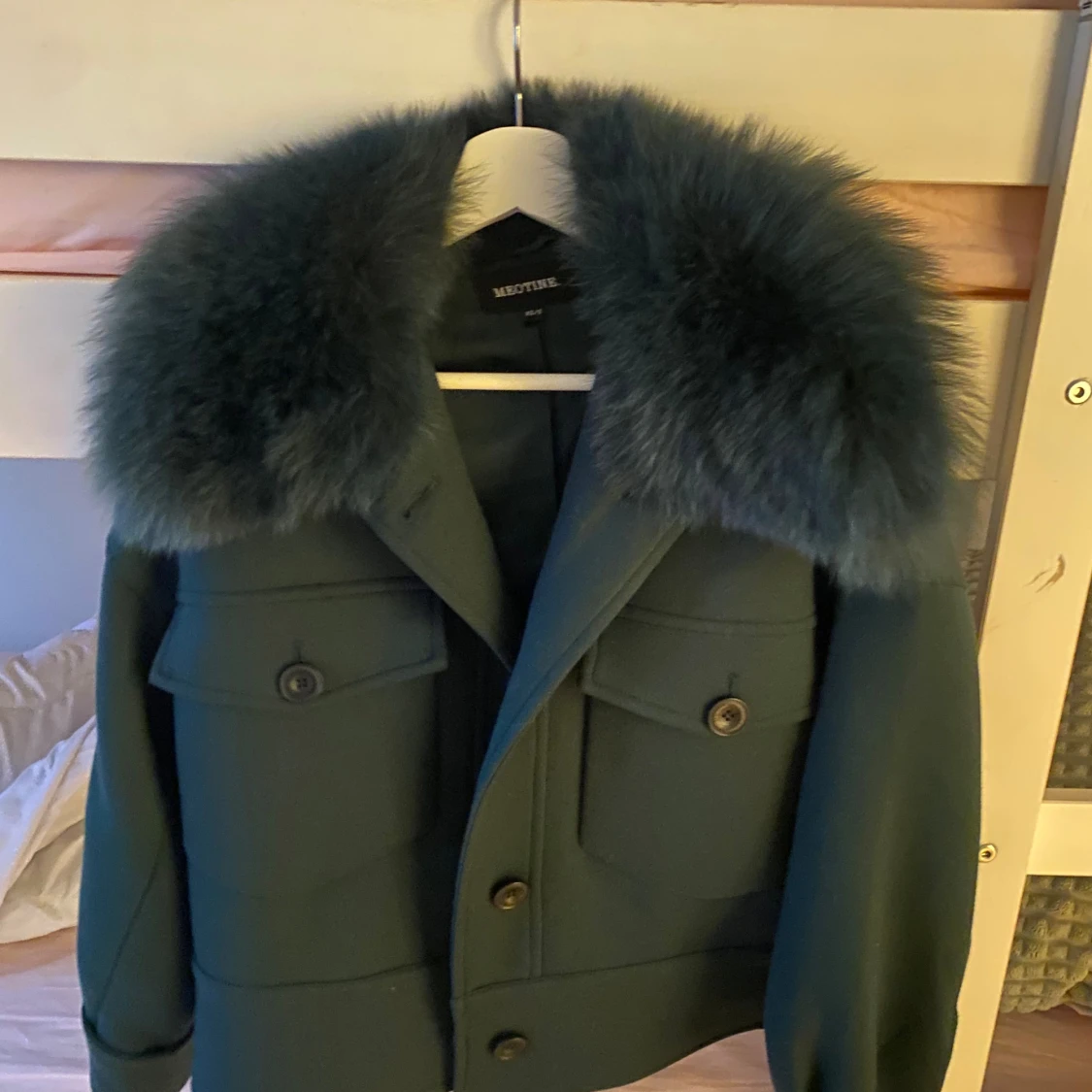 Mörkgrön pälsjacka från Meotine - 1