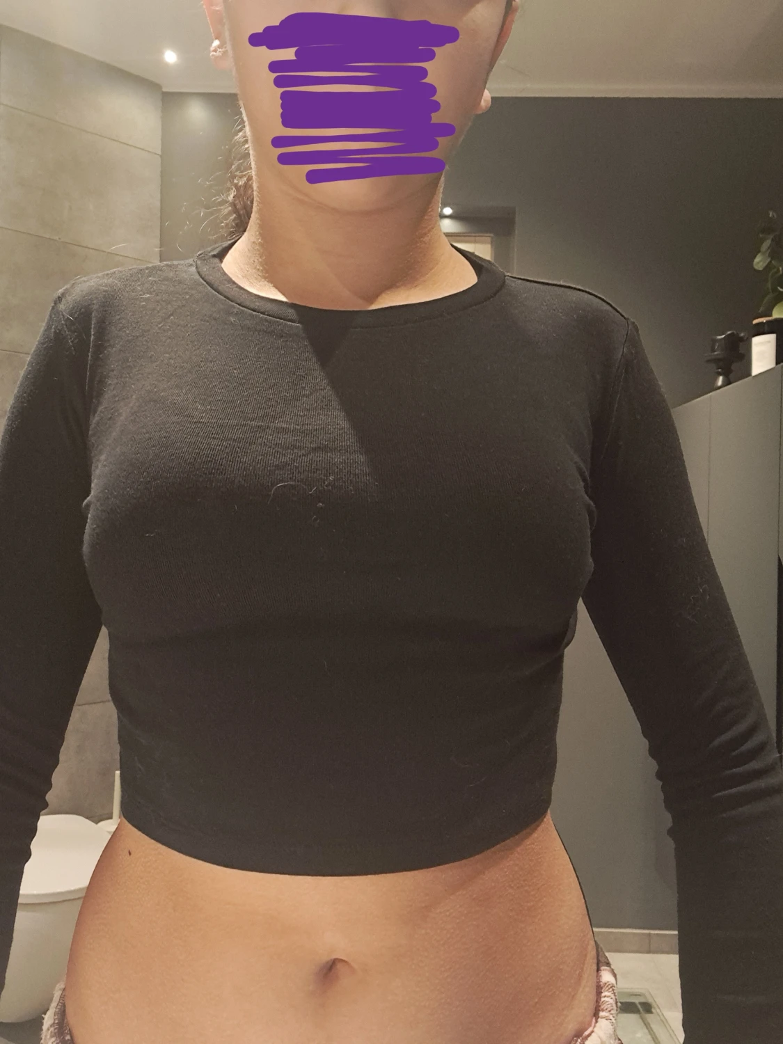 Svart croppad långärmad topp H&M - 1